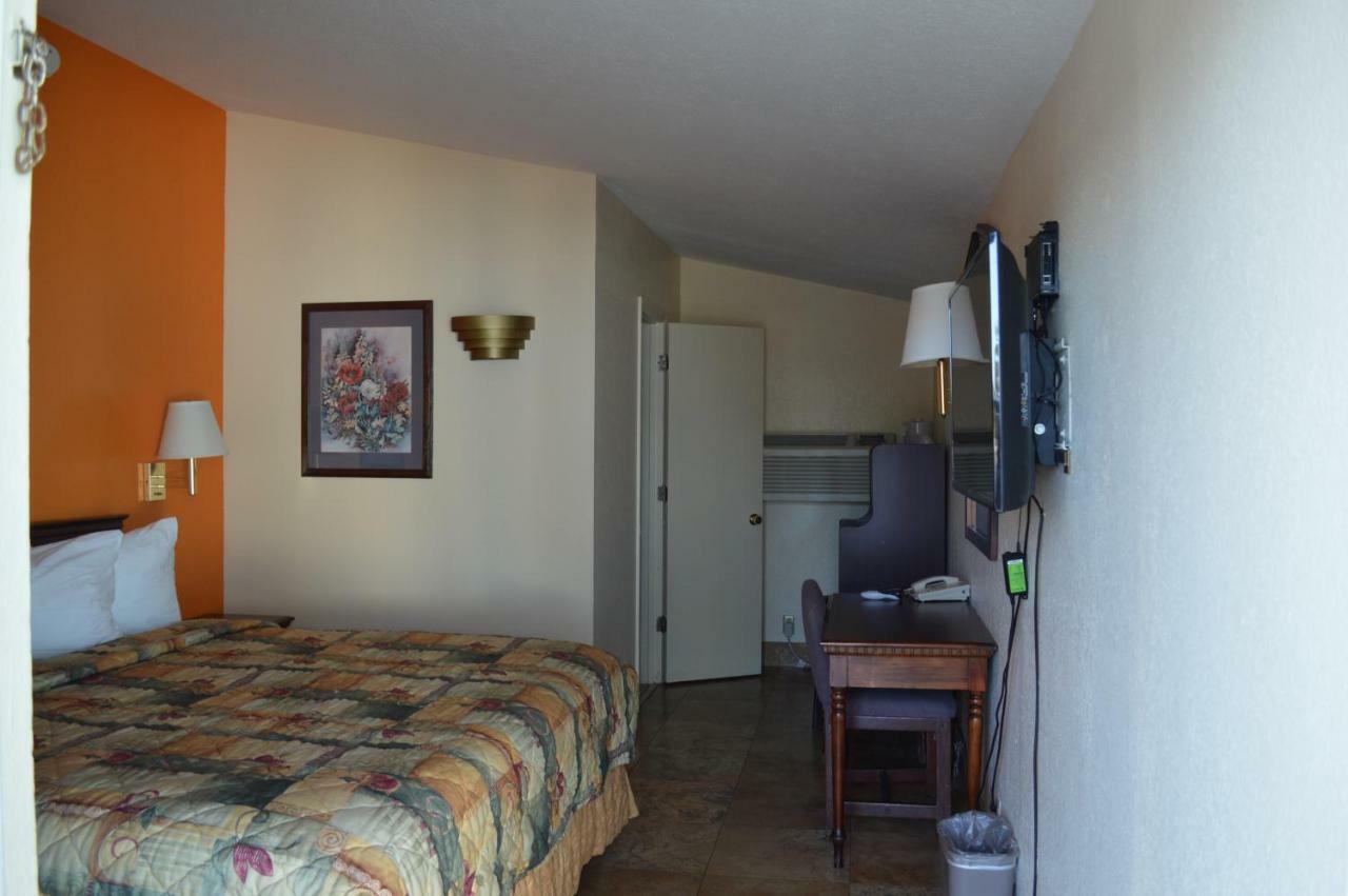 Budget Inn Fort Myers Zewnętrze zdjęcie