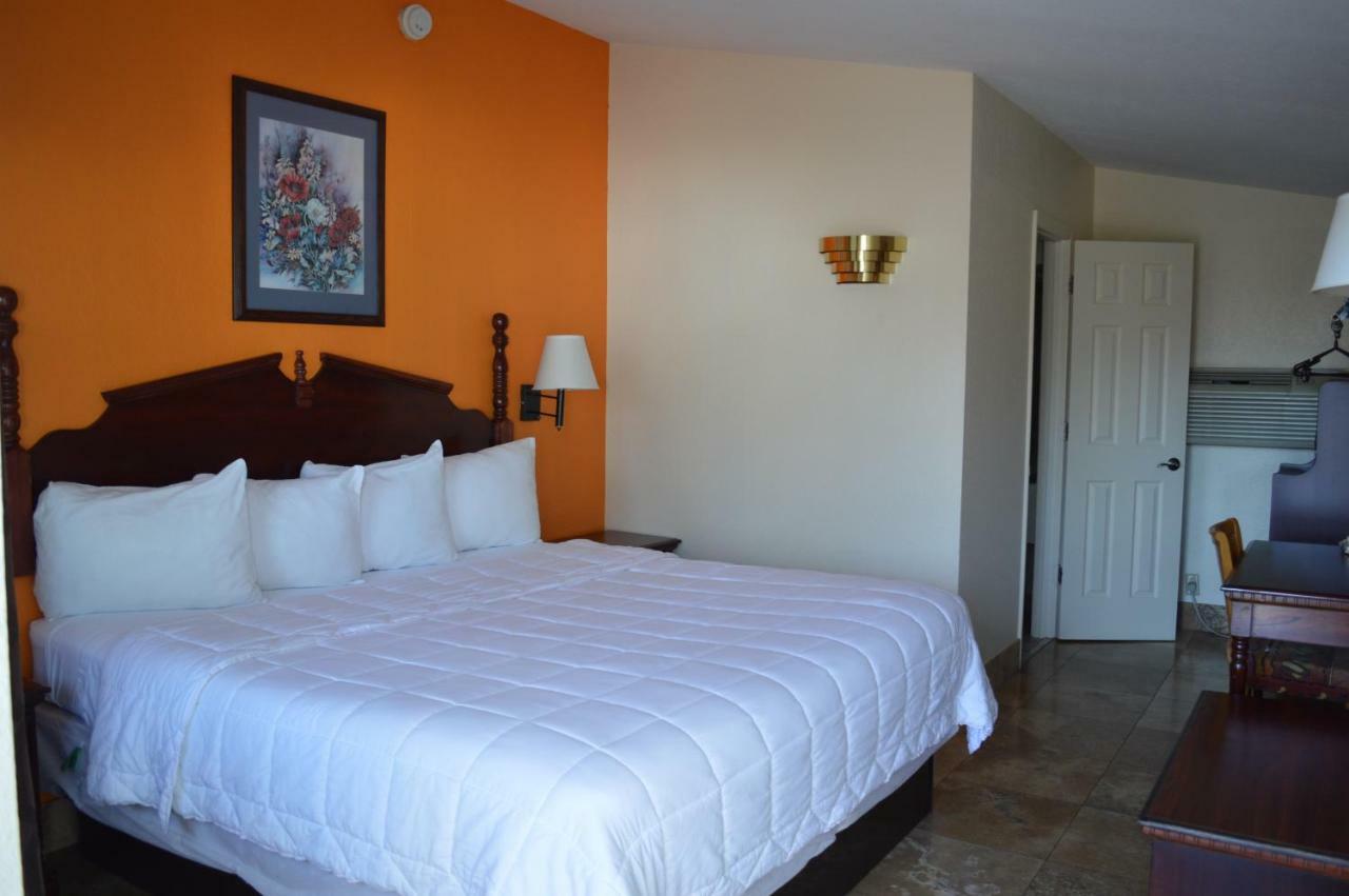 Budget Inn Fort Myers Zewnętrze zdjęcie