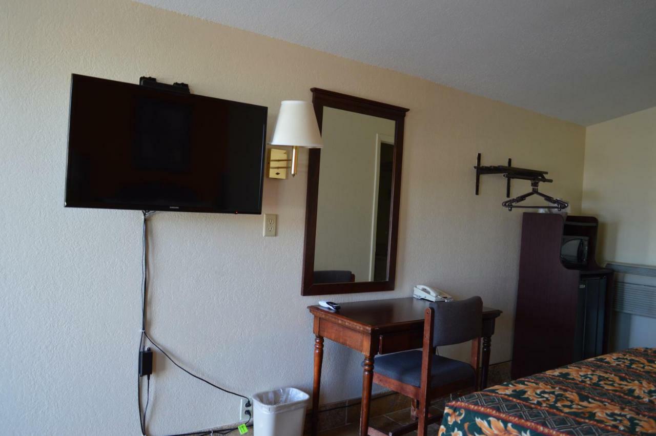 Budget Inn Fort Myers Zewnętrze zdjęcie