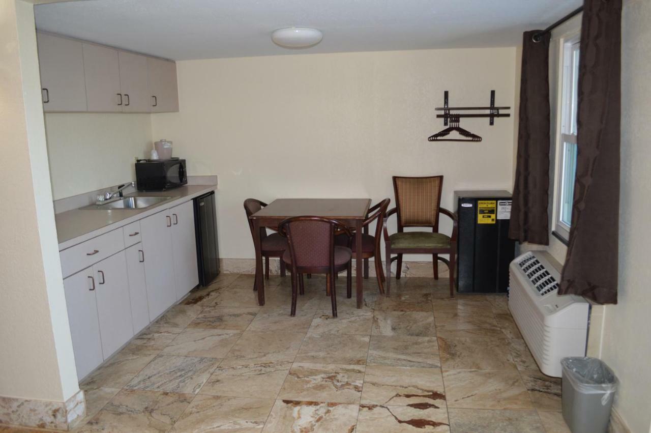Budget Inn Fort Myers Zewnętrze zdjęcie
